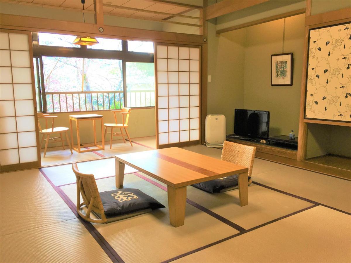 Отель Ryokan Nenrinbo Киото Экстерьер фото